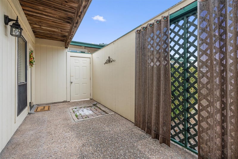 6718 Silvermine DR #704, Austin, TX 78736