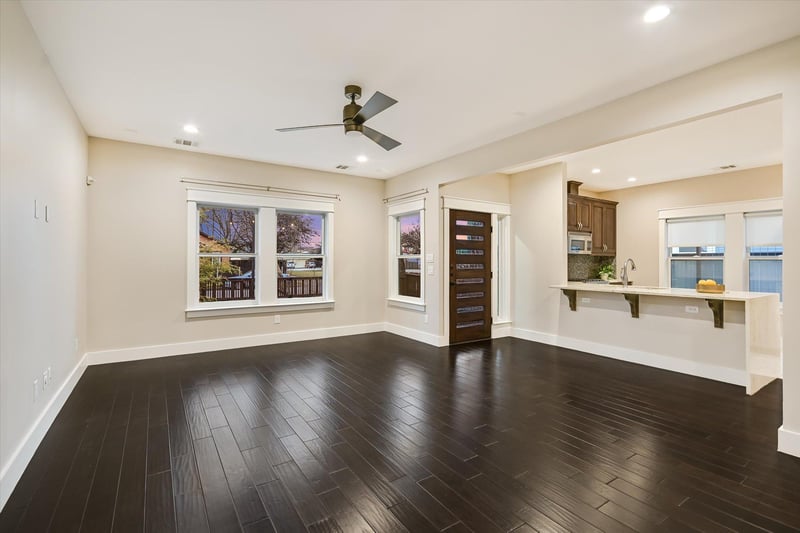 1613 Willow ST, Austin, TX 78702