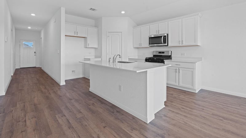 284 Mustang Lake CIR, Buda, TX 78610