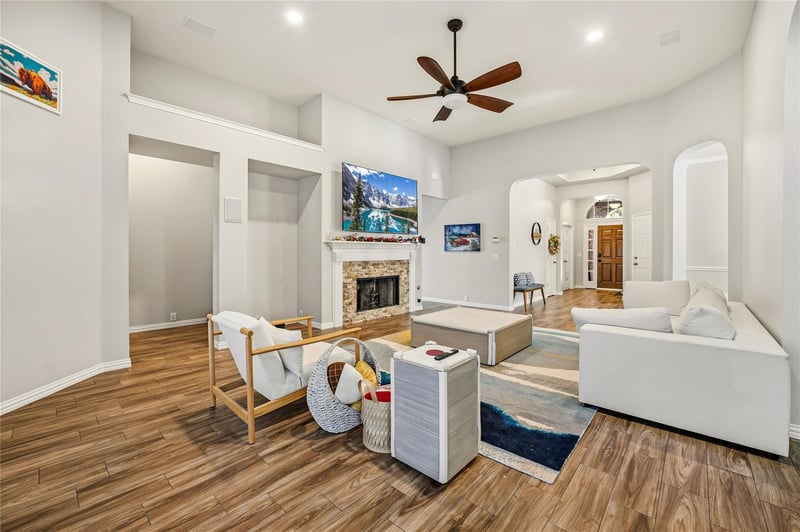 2112 Bandera Pa, Round Rock, TX 78665