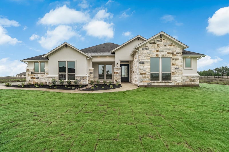 2869 Honeywood DR, Leander, TX 78641