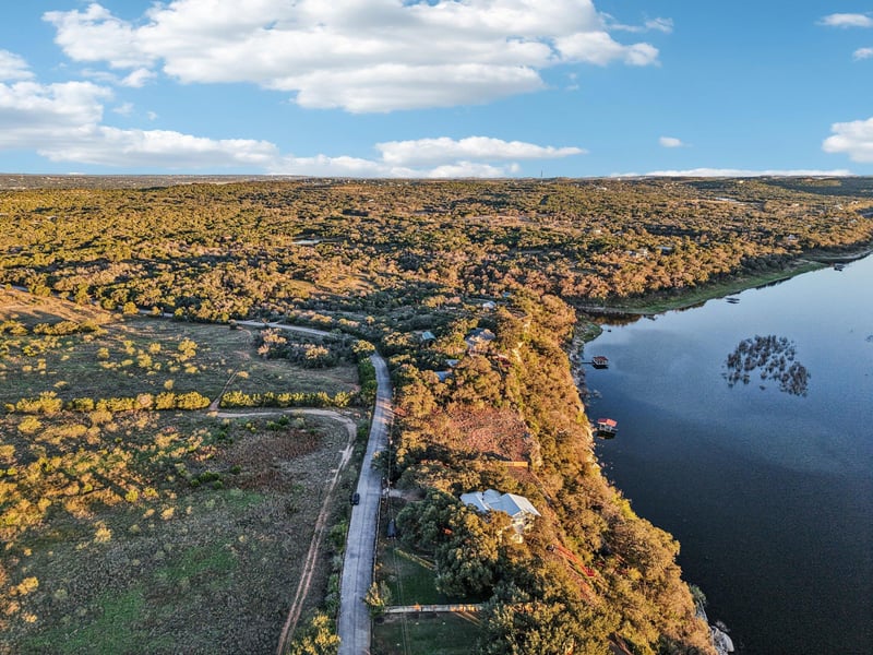 Pedernales Cliff TRL, Spicewood, TX 78669