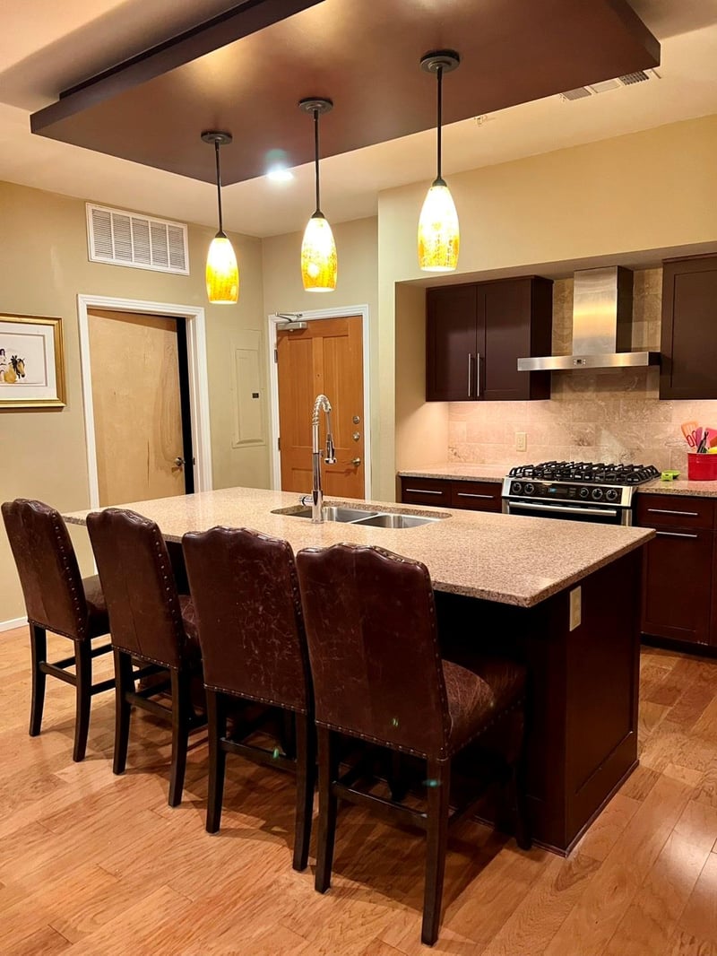 1600 Barton Springs RD #3102, Austin, TX 78704