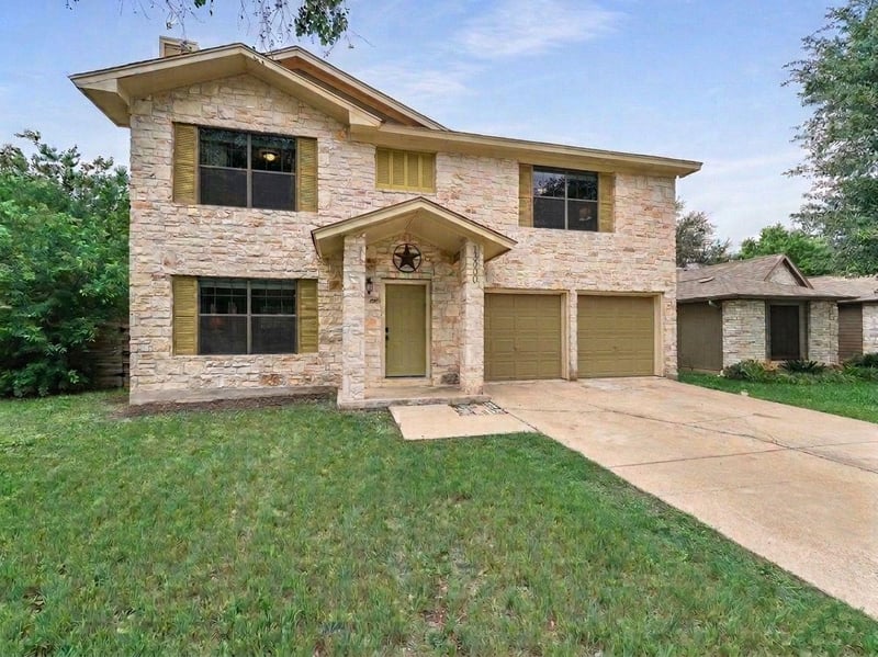 13800 Cambourne DR, Pflugerville, TX 78660