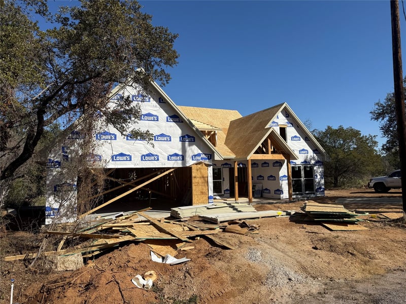 160 Stonecastle DR, Granite Shoals, TX 78654