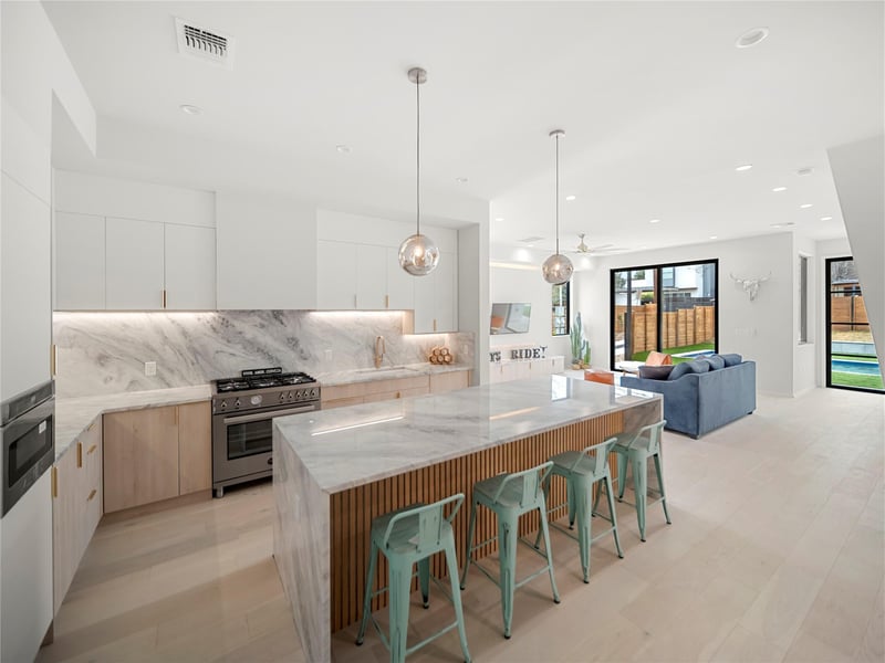 2107 Brackenridge ST #1, Austin, TX 78704