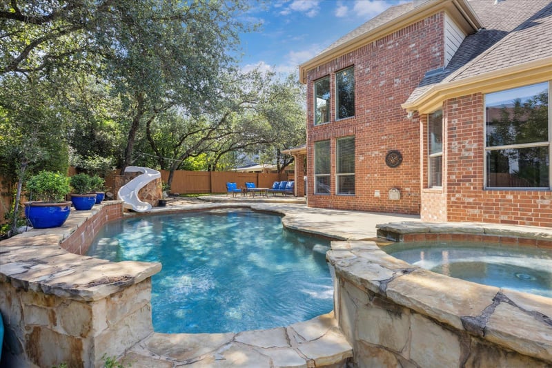 1804 Val Verde DR, Austin, TX 78732