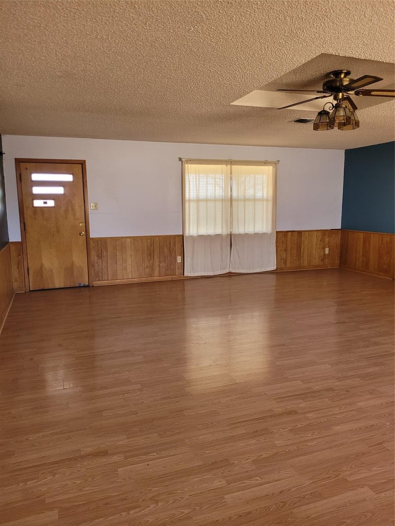 497 Fm 153 , Smithville, TX 78957