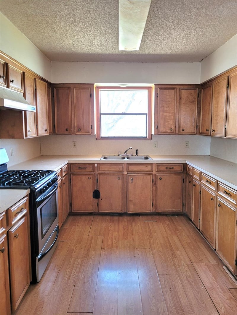 497 Fm 153 , Smithville, TX 78957