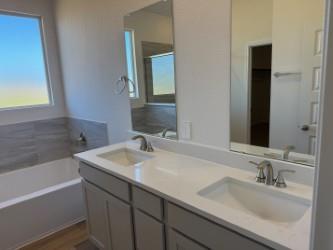 223 Divisadero DR, Hutto, TX 78634