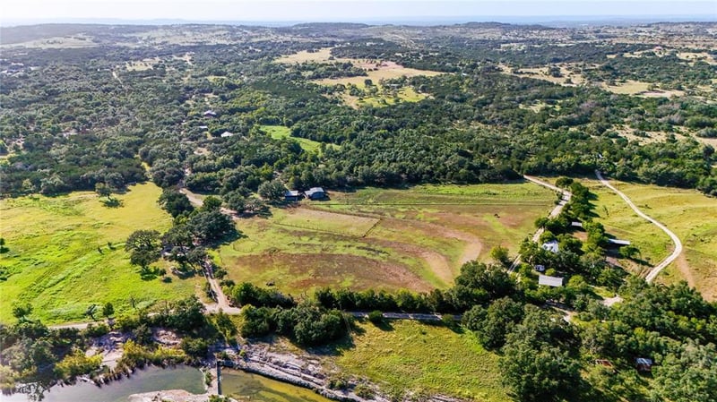 1750 Loop 165 Loop #B, Dripping Springs, TX 78620