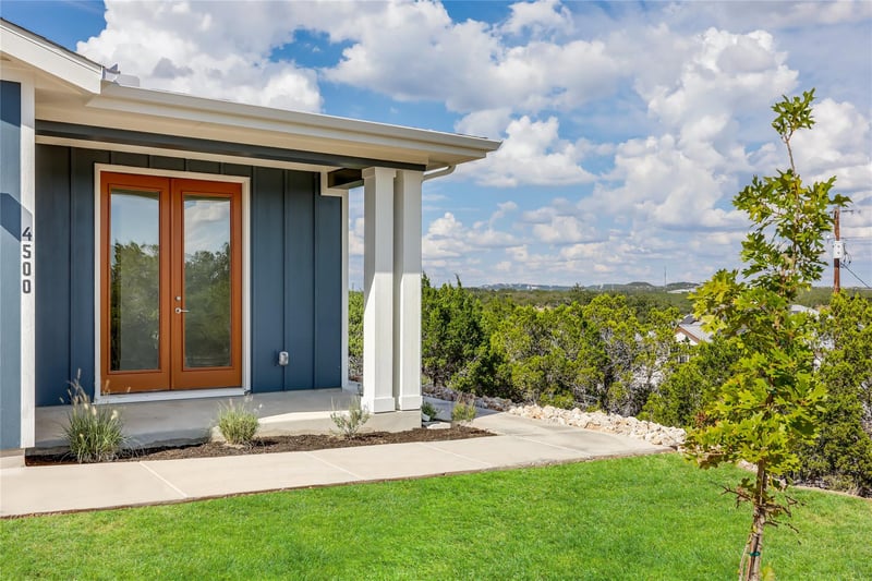 4500 Silverhill DR, Lago Vista, TX 78645