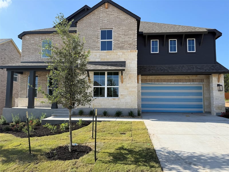 305 Luttrell LN, Liberty Hill, TX 78642