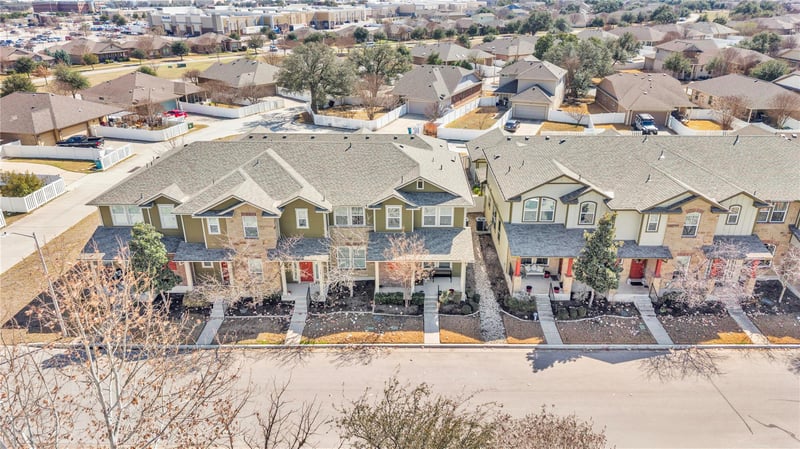1040 Lost Pines LN, Cedar Park, TX 78613