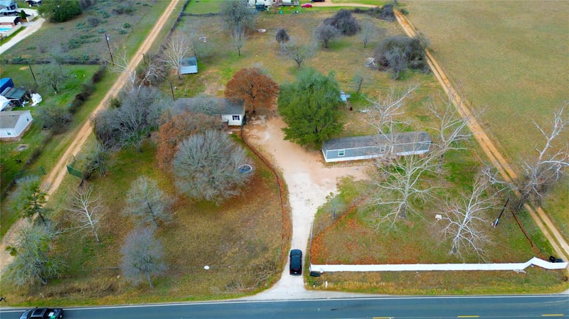 2902 Caldwell LN #A, Del Valle, TX 78617