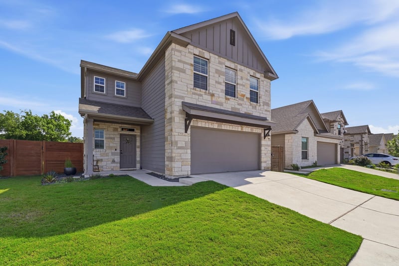 928 Falkland TRCE, Pflugerville, TX 78660