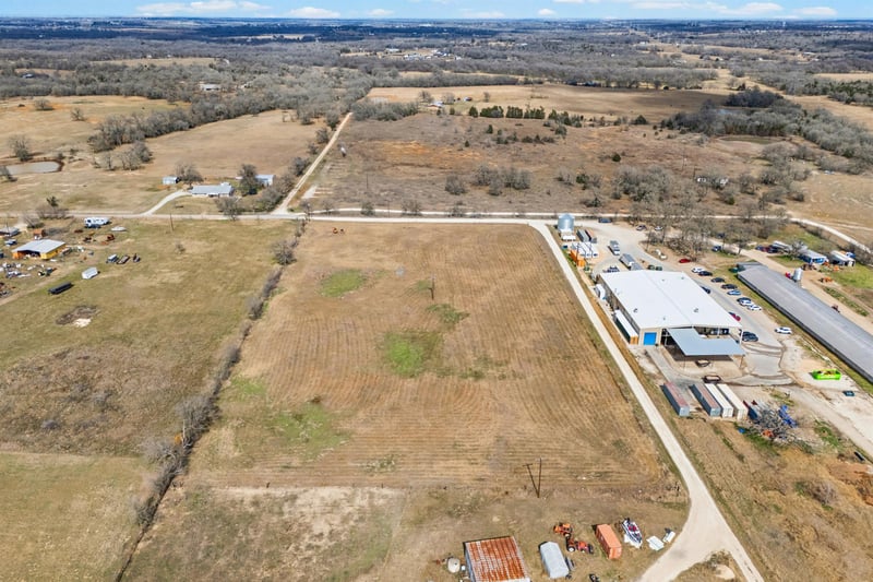 296 Blisard RD #C, Elgin, TX 78621