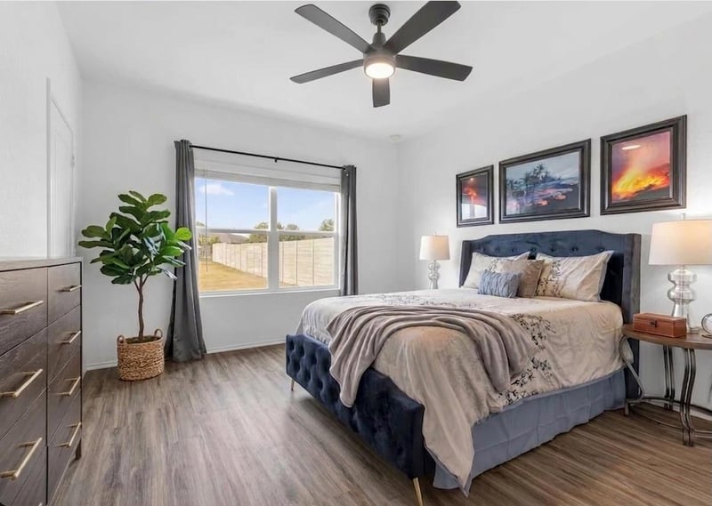 432 Wolf Springs RD, Georgetown, TX 78628