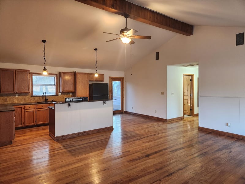 704 Marquis LN, Cedar Park, TX 78613