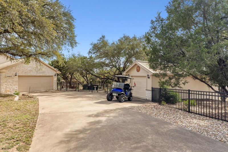 21007 Newhaven CV, Lago Vista, TX 78645