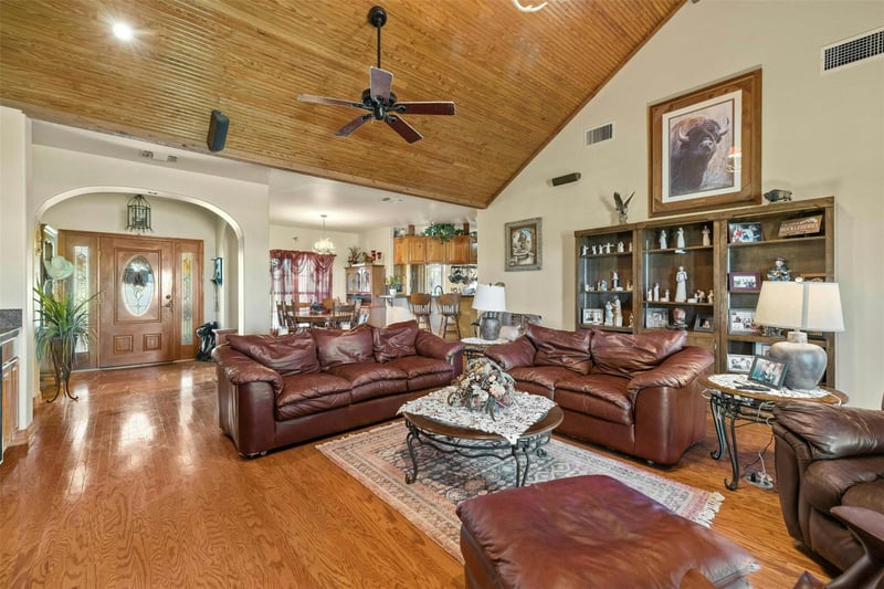 14410 - 14380 Hero Way, Leander, TX 78641