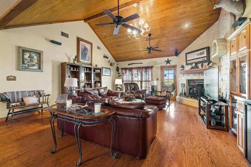 14410 - 14380 Hero Way, Leander, TX 78641