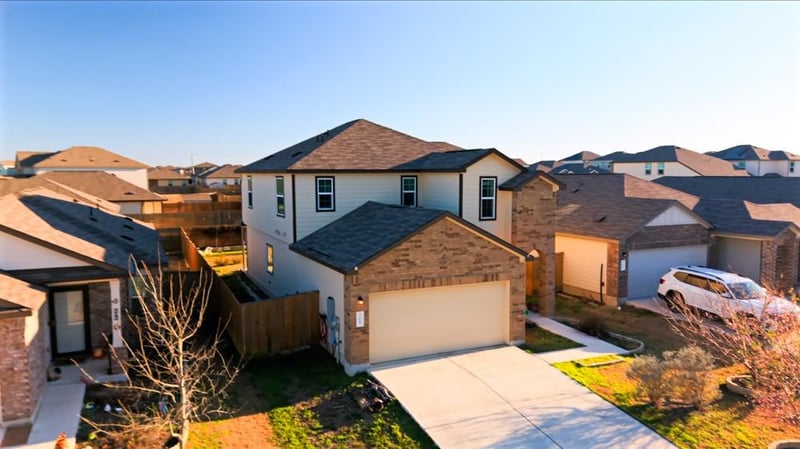 208 Greatest Gift Way, Jarrell, TX 76537