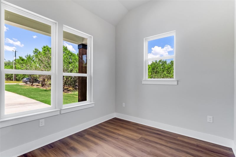 179 Rosebud Ranch RD, Bertram, TX 78605