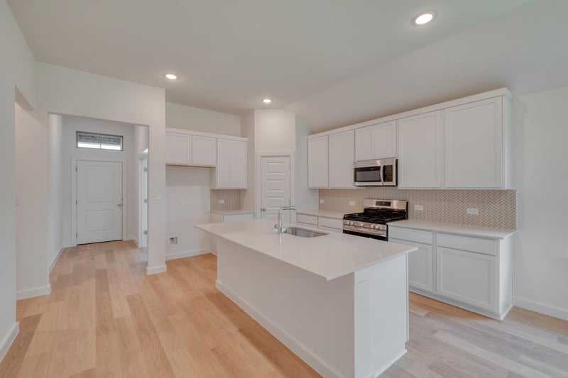 102 Malibu , Hutto, TX 78634
