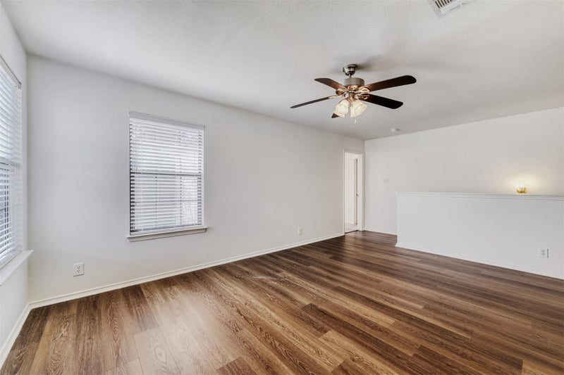 721 New Bridge DR, Kyle, TX 78640