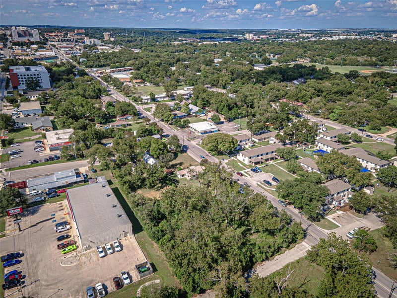 722 Lbj DR, San Marcos, TX 78666