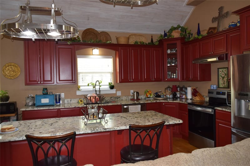 278 Winfield Thicket RD, Bastrop, TX 78602