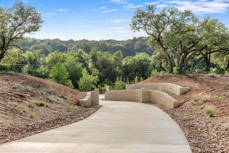 103 Mount Gainor Rd, Dripping Springs, TX 78620