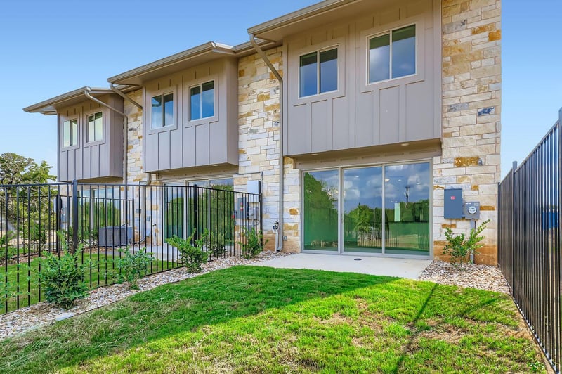 202 Tesla CIR, Round Rock, TX 78681