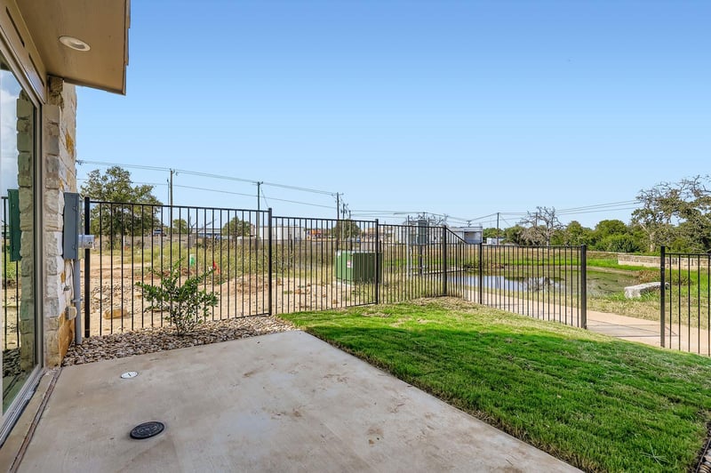 202 Tesla CIR, Round Rock, TX 78681