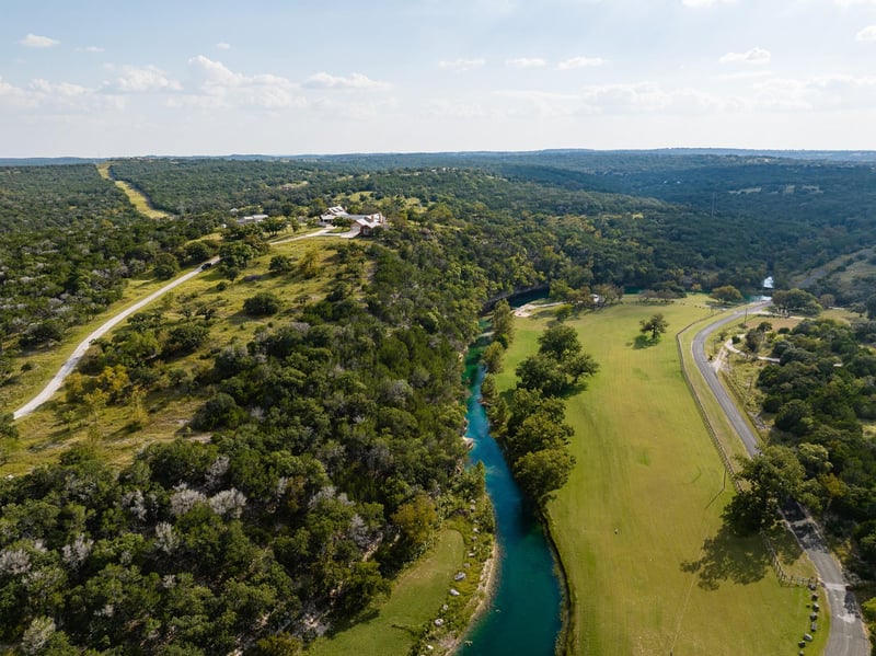 994 Upper Turtle Creek RD, Kerrville, TX 78028