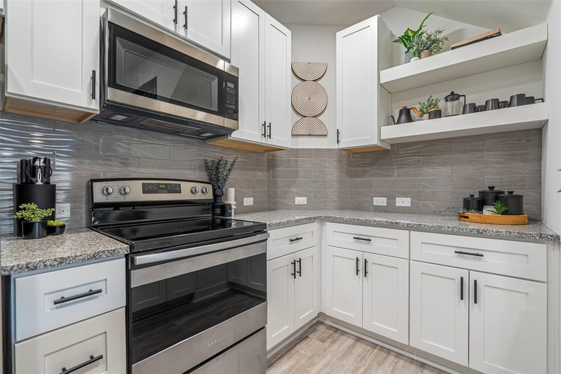 21202 Boggy Ford RD #6, Lago Vista, TX 78645
