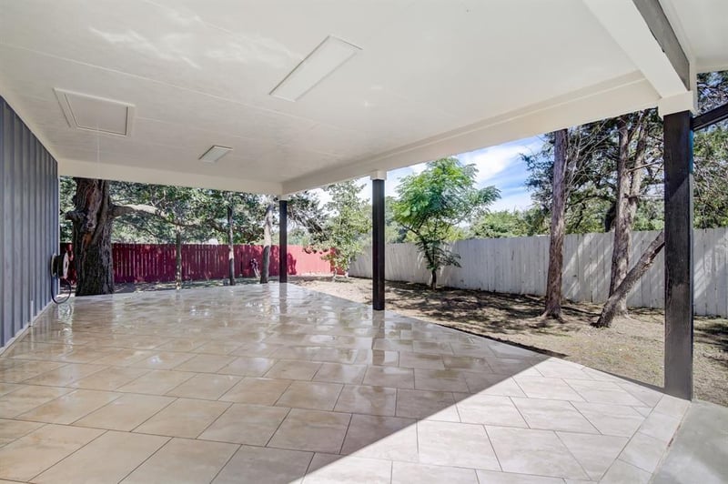 146 Shadow Oak DR, Bastrop, TX 78602