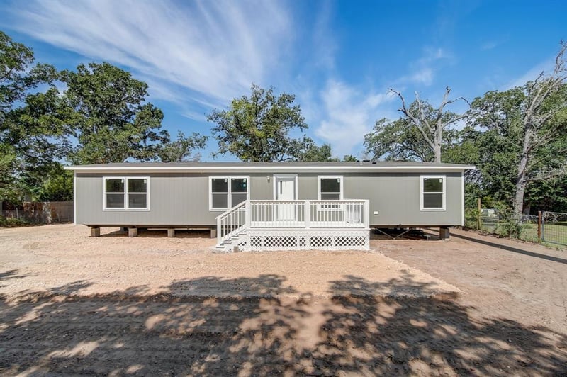 146 Shadow Oak DR, Bastrop, TX 78602