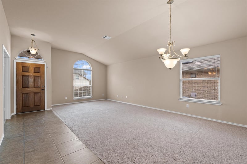306 Tom Kite DR, Round Rock, TX 78664