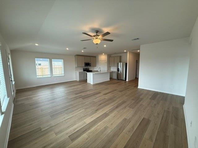 129 Skyview Farm LN, Liberty Hill, TX 78642