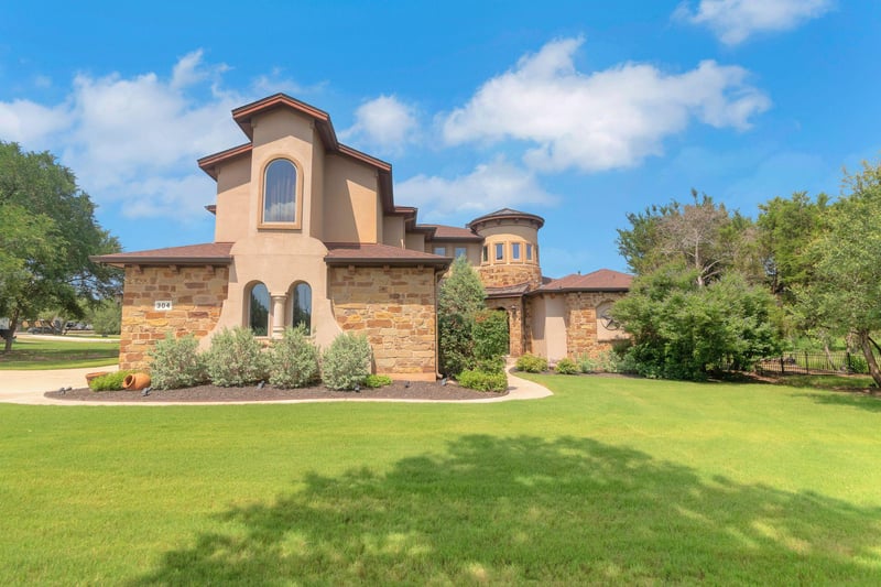 304 Pheasant Meadow MDW, Liberty Hill, TX 78642