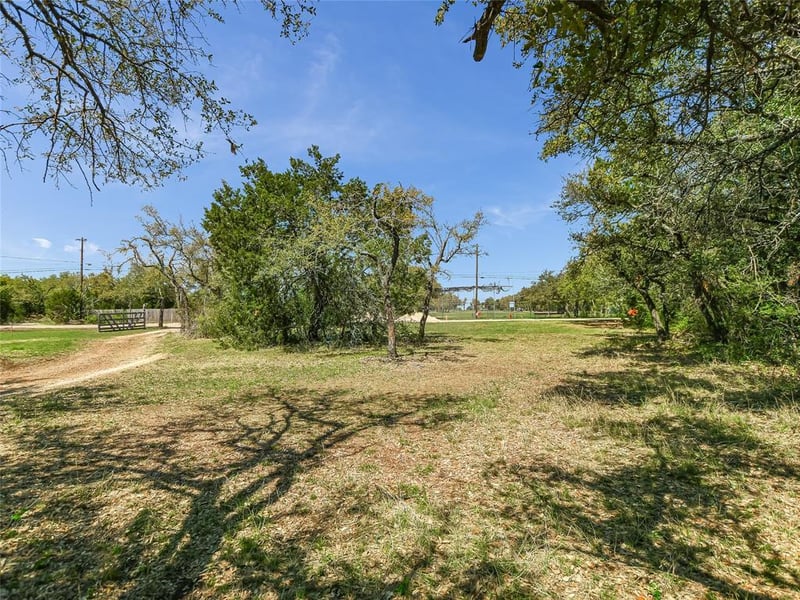 1104 Lone Star DR, Cedar Park, TX 78613