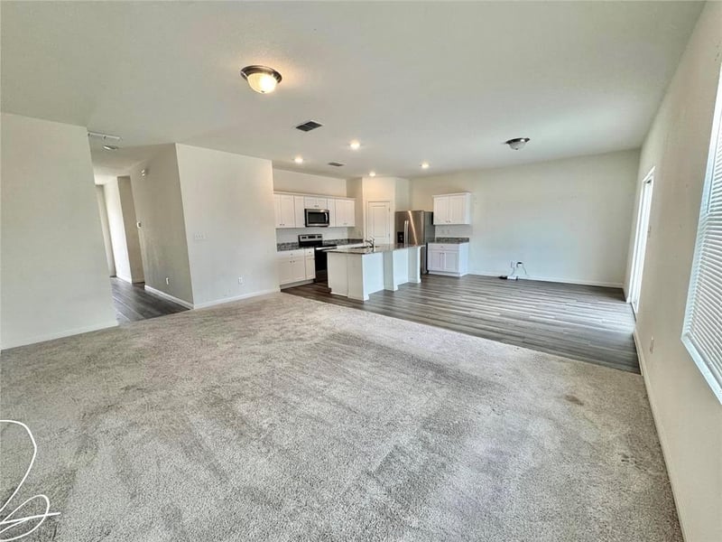 102 Gemsbok RD, Hutto, TX 78634