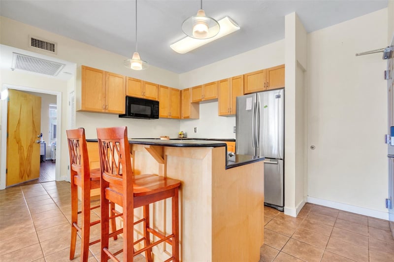 711 26th ST #607, Austin, TX 78705