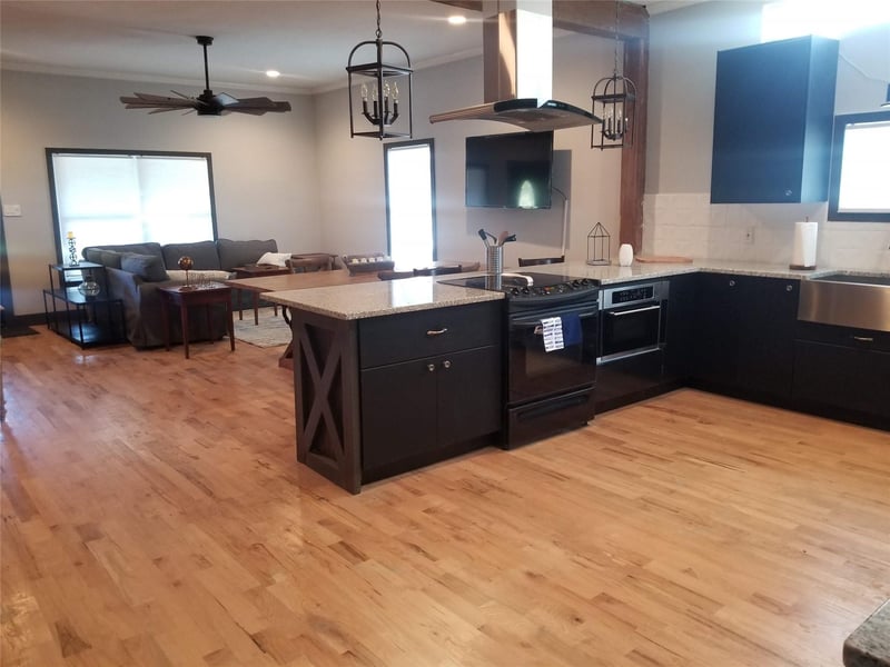 410 Milam Ave, Round Rock, TX 78664