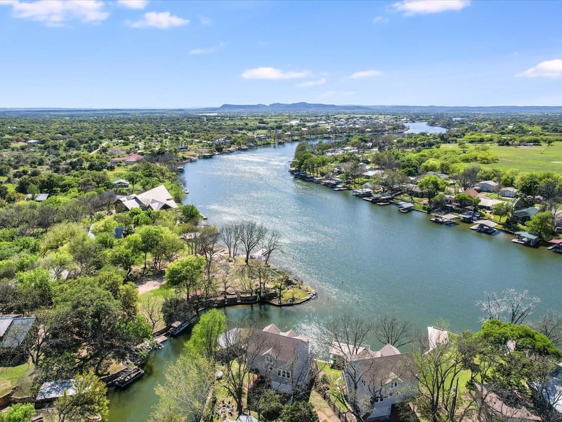 1332 Lakeside DR, Burnet, TX 78611