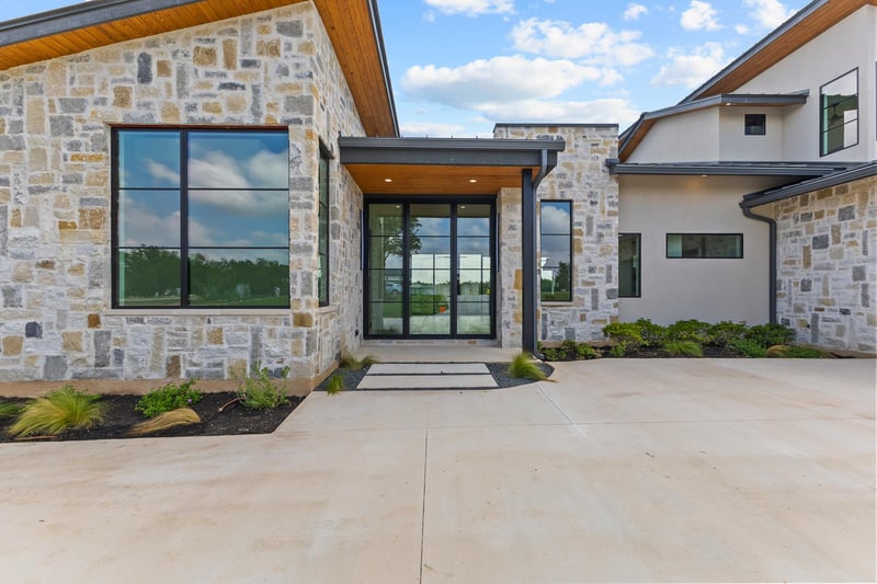 8109 Kuhn DR, Austin, TX 78736