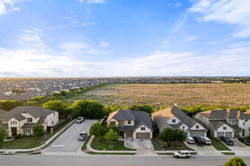 401 Daniel XING, Liberty Hill, TX 78642
