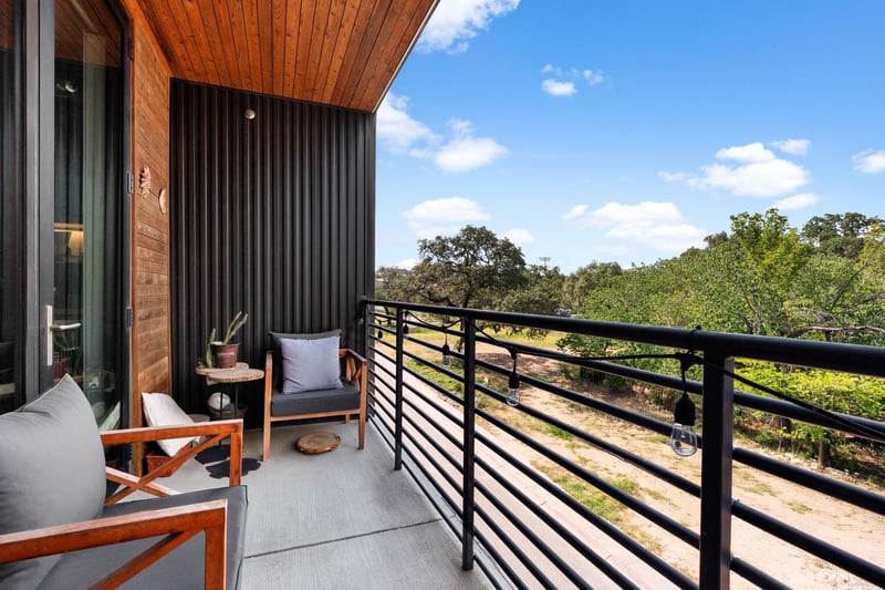 900 1st ST #320, Austin, TX 78704